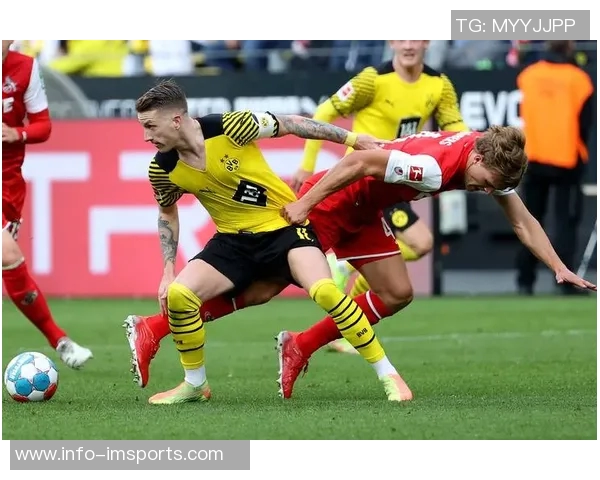 德国杯18决赛即将开战药厂对阵多特柏林联合迎战拜仁